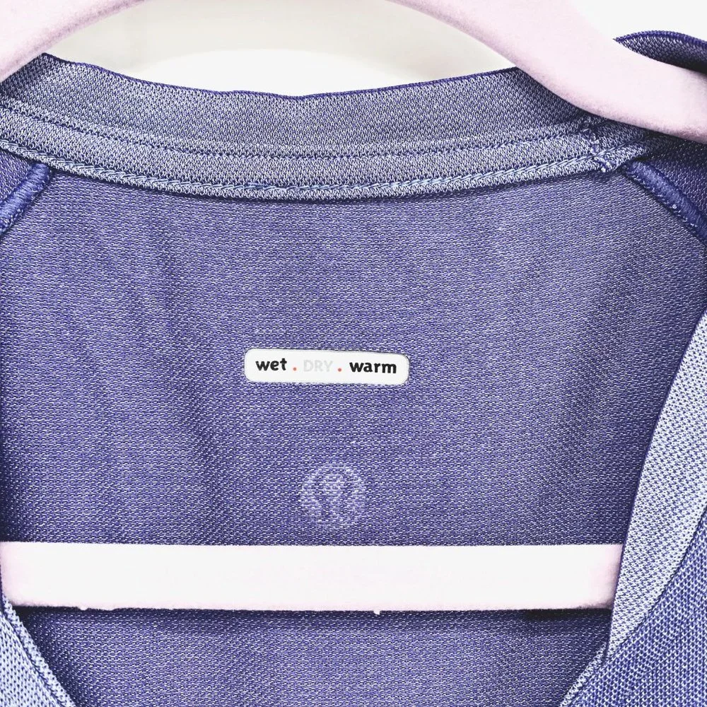 Lululemon Vintage‎ Wet Dry Warm V Neck Tee